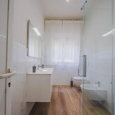 Gerry House-1 By Interhome * كامايوري