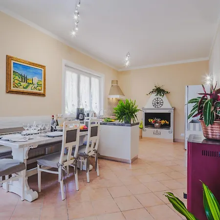 Gerry House-1 By Interhome Camaiore