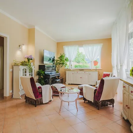Gerry House-1 By Interhome Appartement Camaiore